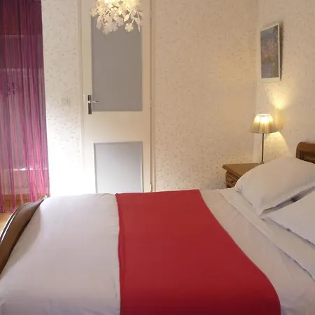 Auberge Cavaliere, Chambres D'Hotes Bed & Breakfast *