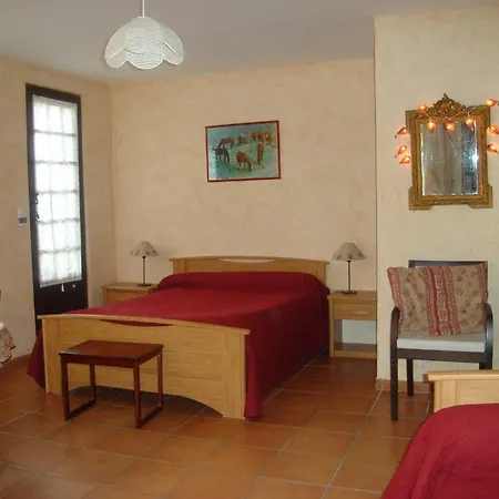 Cavaliere, Chambres D'hotes Λούρδη